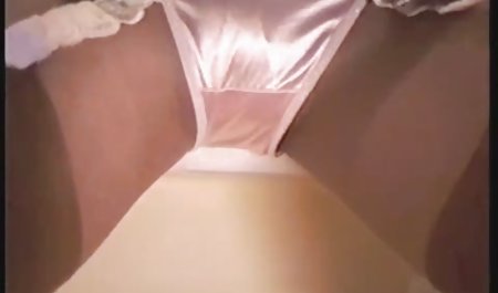شقراء الساخنة يعطي مقابلة لسكرتير افلام جنس عربي كاملة الوظيفة