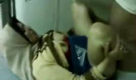 نابضة بالحياة - ممرضة ساخنة تساعد افلام جنس عربي مصري مريضها على الشعور بشكل أفضل