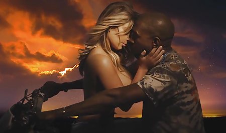 نموذج في سكس شواذ مترجم عربي سن المراهقة مارس الجنس في صب